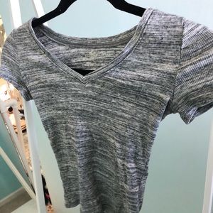 Hollister ribbed grey striped t-shirt.